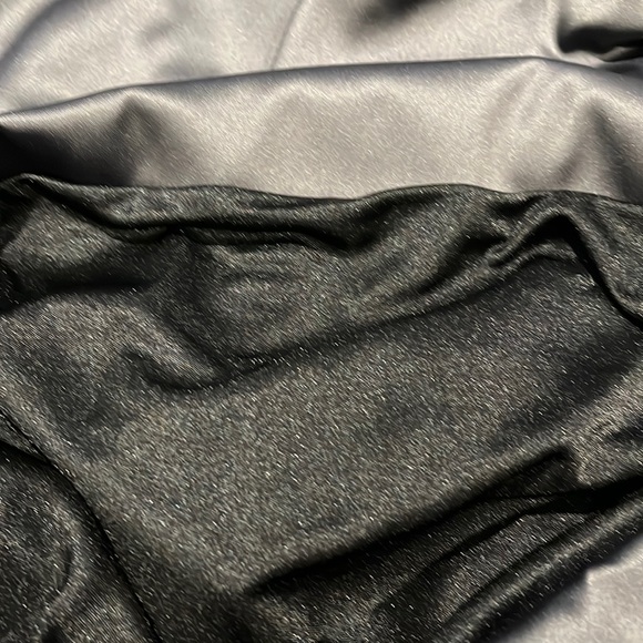 Women’s halter satin ruched cocktail dress from Le Chateau - Picture 8 of 9